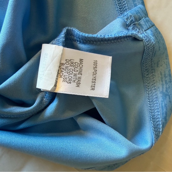 Light Blue Quarter-Zip Performance Pullover - Picture 5 of 9